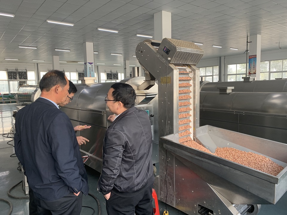 流水線炒貨機(jī)